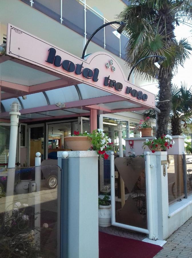 Hotel Tre Rose Riccione Exterior foto